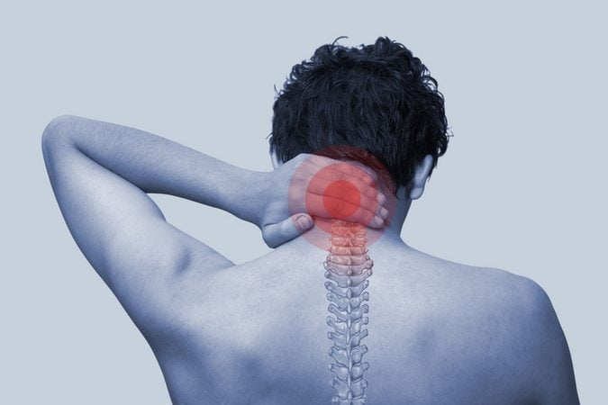 Боль в области шеи сзади, болит шея сзади — причины и лечение 