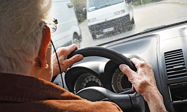 Можно ли человеку после перенесенного инсульта доверить вождение машины? 