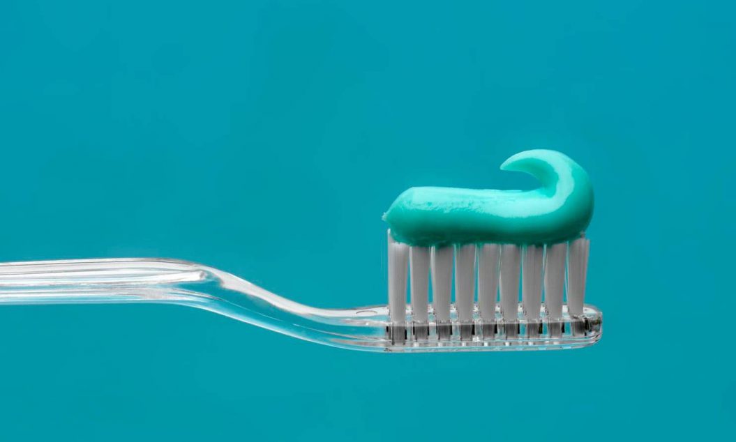 Помогает ли зубная паста от прыщей? 