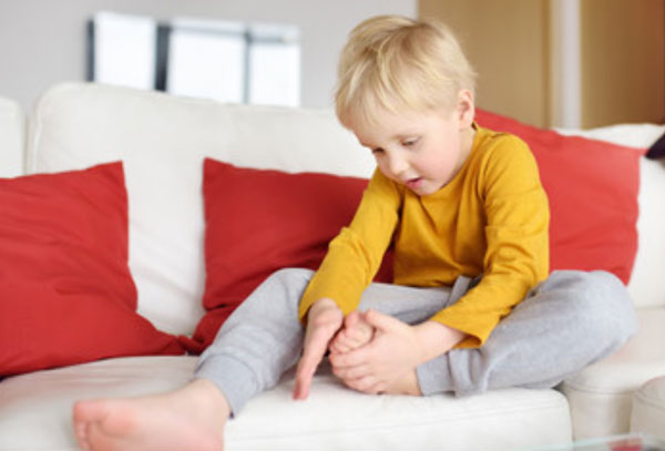 Травмы у детей: первая помощь и дальнейшее лечение 
