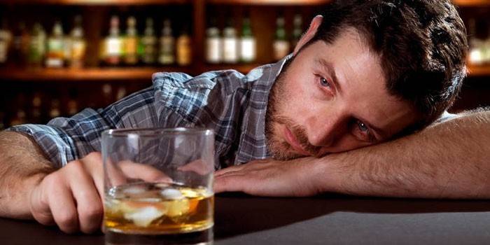 Влияние и последствия употрeбления алкоголя на организм человека 