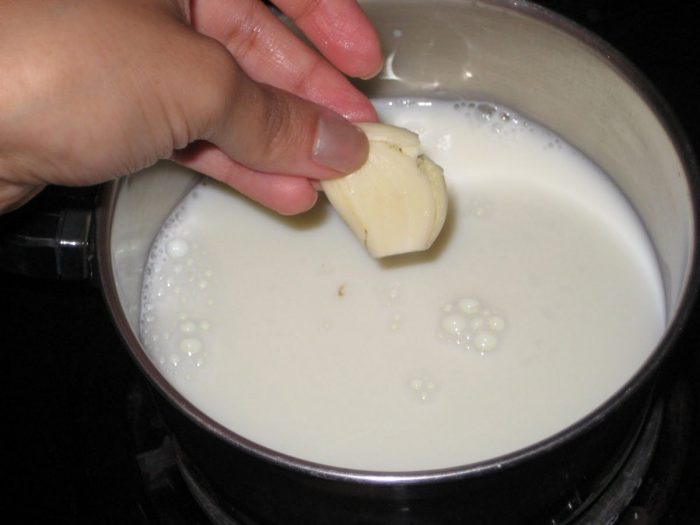 Молоко с чесноком от глистов: отзывы и рецепты для детей и взрослых 