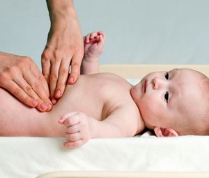 Как лечится диафрагмальная грыжа у новорожденных? 