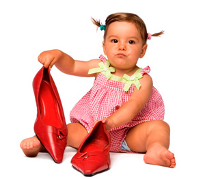 Как узнать размер ноги малыша и выбрать ему обувь? 
