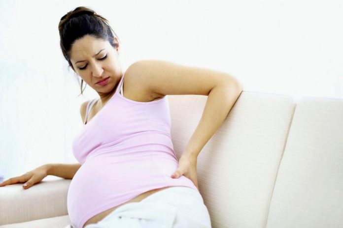 Как избавиться от защемления седалищного нерва во время беременности? 