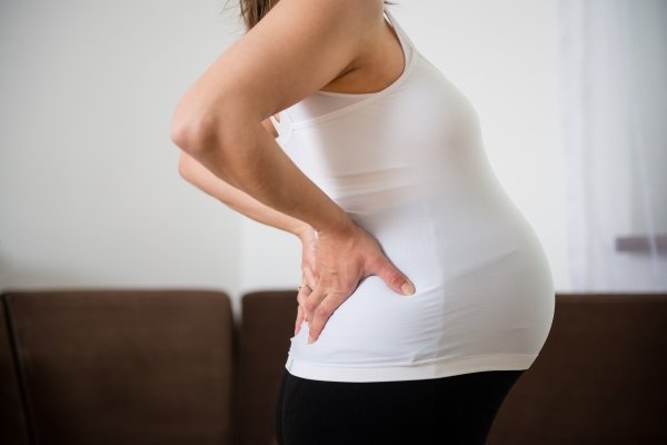 Как лечить остеохондроз во время беременности? Медикаментозные и народные средства 