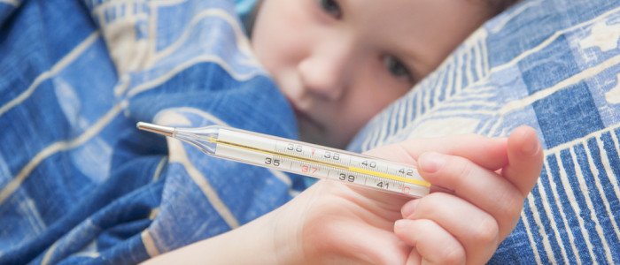 Стоматит и температура: как помочь ребенку преодолеть недуг 