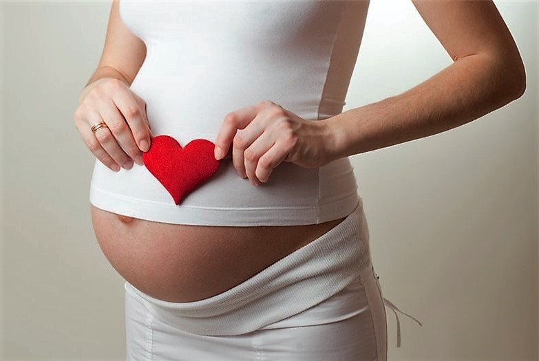 Можно ли делать шугаринг при беременности? 