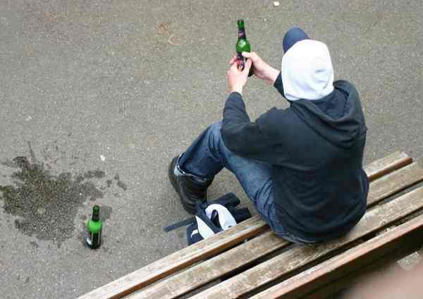 Чем грозит появление в общественном месте в состоянии алкогольного опьянения? 