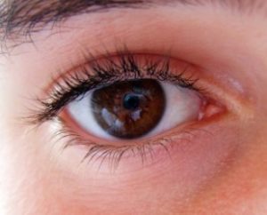 Как понизить глазное давление в домашних условиях 