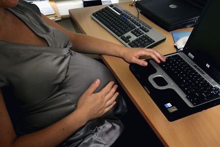 Беременность и работа за компьютером: ищем компромисс 