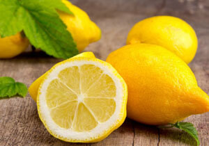 Для беременных лимон – витаминов чемпион 
