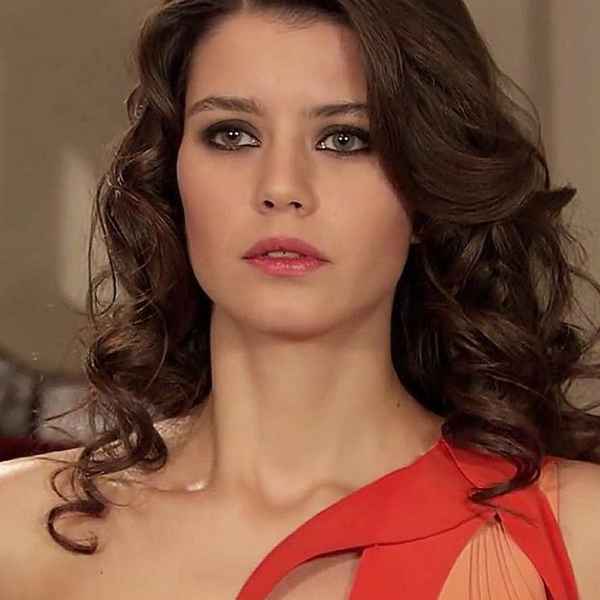  Личная жизнь турецкая актриса берен саат