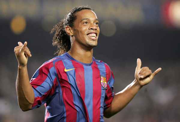 Ronaldinho — биография знаменитости, личная жизнь, дети