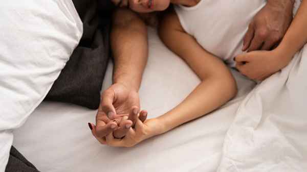  Сон держаться за руки с бывшим мужем