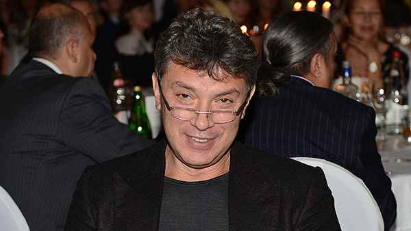 Радостное событие в семье Бориса Немцова: у политика родился мальчик, которого окрестили звучным именем