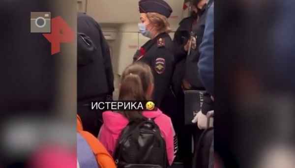 "Для наглой Волочковой правила не писаны": балерина спровоцировала конфликт на борту самолета