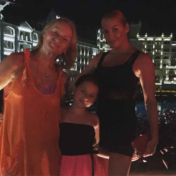 Пошла по маминым стопам: 12-летнюю Ариадну Волочкову раскритиковали в сети за взрослые танцы