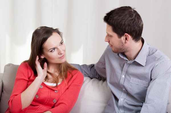  Муж тесно общается с бывшей женой