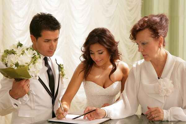  Стоит ли второй раз жениться на бывшей жене