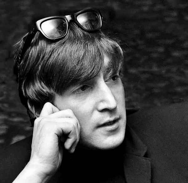 John Lennon — биография знаменитости, личная жизнь, дети