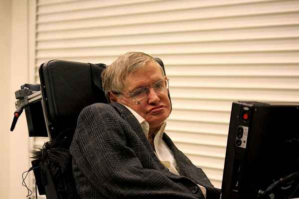 Stephen Hawking — биография знаменитости, личная жизнь, дети