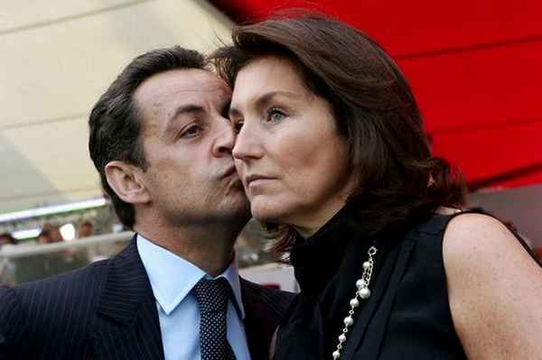  Бывшая жена николя саркози