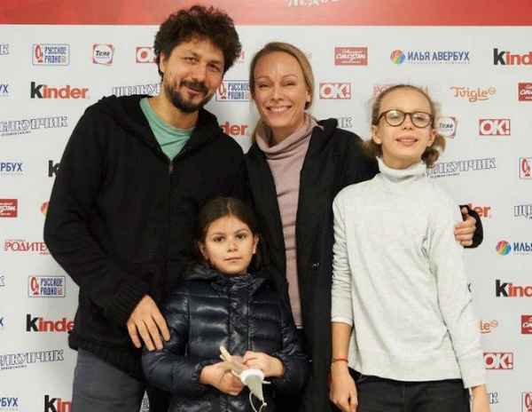  Ольга ломоносова фото с семьей