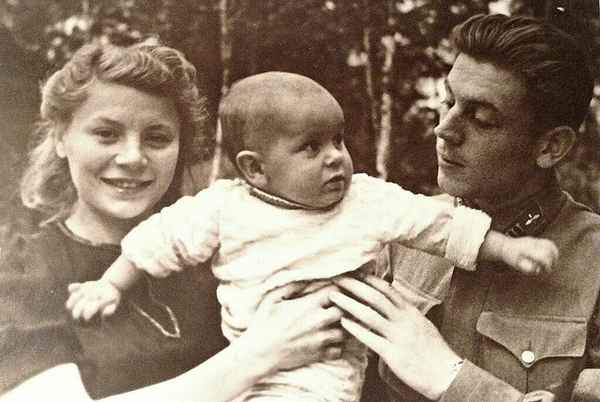 Василий сталин биография личная жизнь его дети фото
