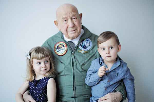  Алексей леонов космонавт личная жизнь дети