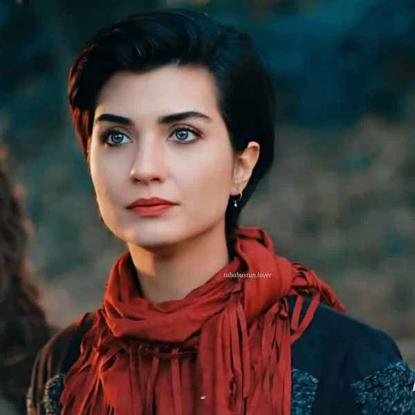 Личная жизнь турецкой актрисы тубы