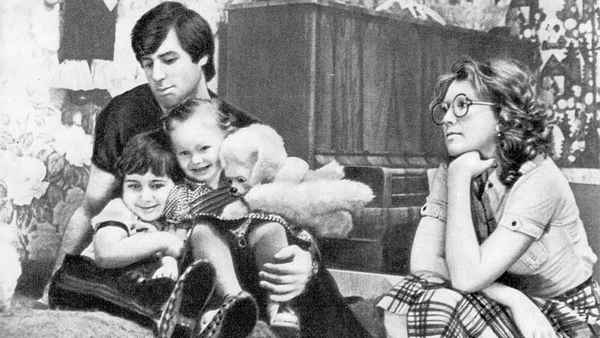  Валерий харламов хоккеист фото с женой и детьми