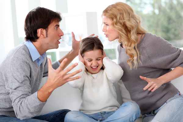  Бывший муж общается с детьми часто