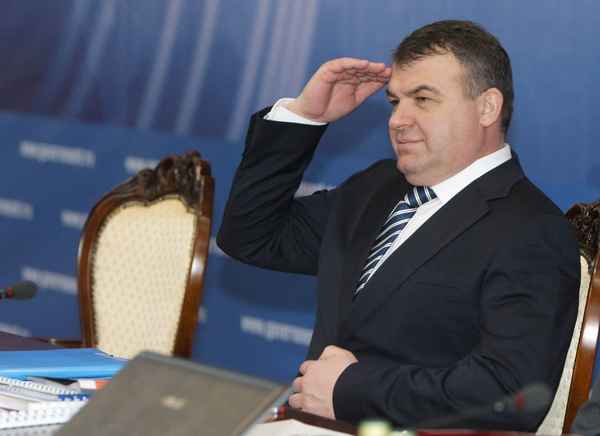  Сердюков министр обороны