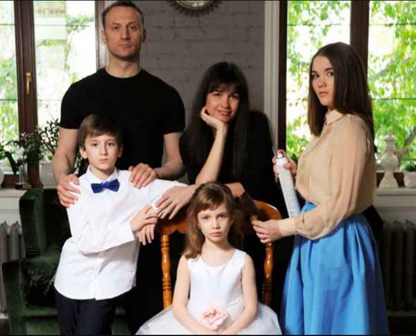 Личная жизнь Анатолия Белого: жена, дети, семья
