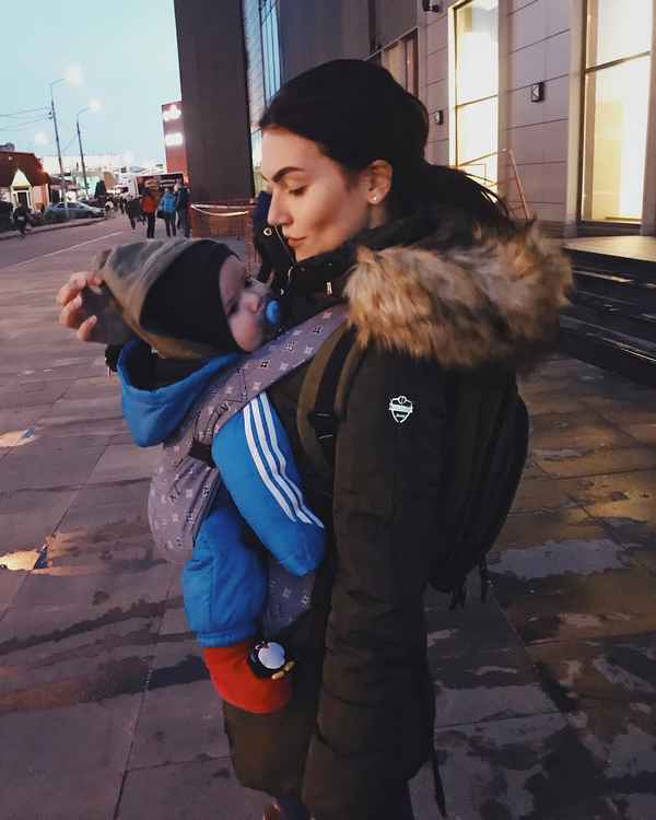 "Какой он огромный!": бывшая пассия непутевого сына Марии Шукшиной показала подросшего внука актрисы