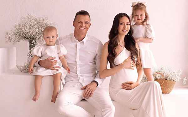 В семье Дмитрия Тарасова ожидается пополнение: Костенко объявила о решении родить второго ребенка