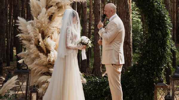 Свадьба Потапа и Насти Каменских: роскошное платье невесты, признание в любви и первый поцелуй новобрачных