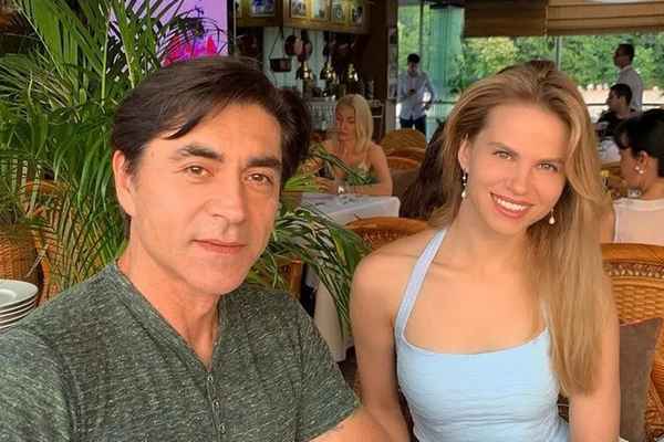 Красивая пара: бывшая жена Вадима Казаченко сходила на свидание с приемным сыном Армена Джигарханяна