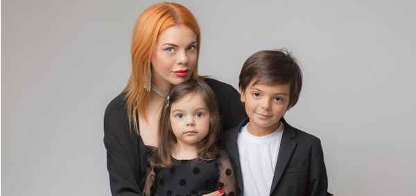 Анастасия Стоцкая решила показать россиянам мужа из-за слухов, что ее дети — точная копия Филиппа Киркорова