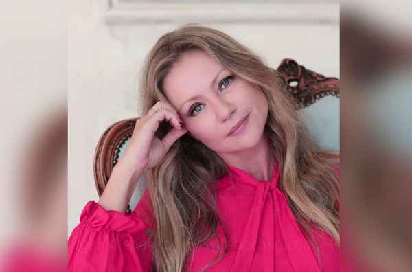 "Наше греческое чудо появилось на свет": 46-летняя актриса Мария Миронова стала матерью во второй раз