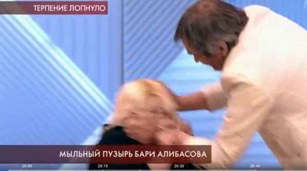 Бари Алибасов-малдший поднял руку на женщину: сын продюсера в центре нового грандиозного скандала