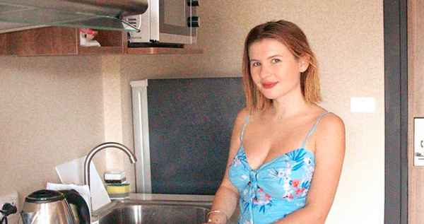 Анна Цуканова-Котт стала хозяйкой "квартиры мечты" в Таиланде: актриса показала роскошные апартаменты в новостройке