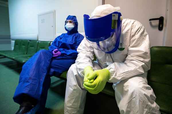 Пандемия станет испытанием на человечность: доктор Мясников рассказал об отношении к пациентам с коронавирусом