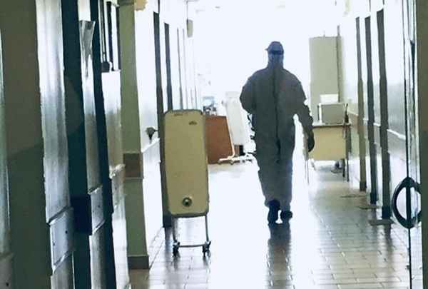 Жизнь главврача подмосковной больницы оборвалась на рабочем месте, олигарх Малофеев заразился коронавирусом