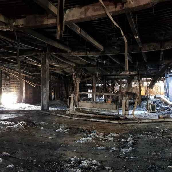 Востриков показал душераздирающие кадры уничтоженного пожаром кинозала в "Зимней вишне"