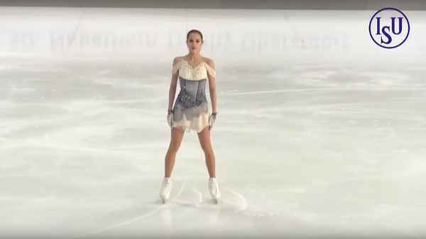 Смотреть сплошное удовольствие: российская фигуристка Алина Загитова установила новый мировой рекорд